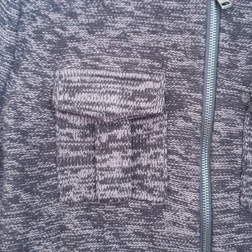 New GUESS Drian Mock-Neck Zip Sweater